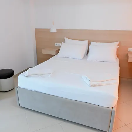 Max Kriti Otel 3*