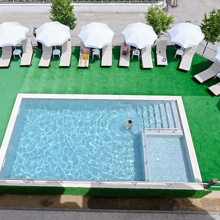 Max Kriti Otel 3*